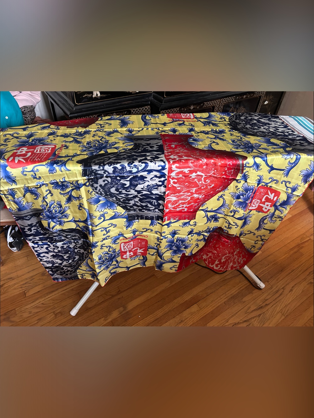 Large Chinese Element silky scarf w an Asian porcelain and floral motif, 41”x41”